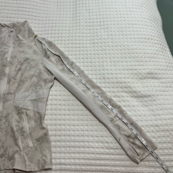 Zella Marble Active Zip-Up Jacket (FREE) - Picture 13 of 13